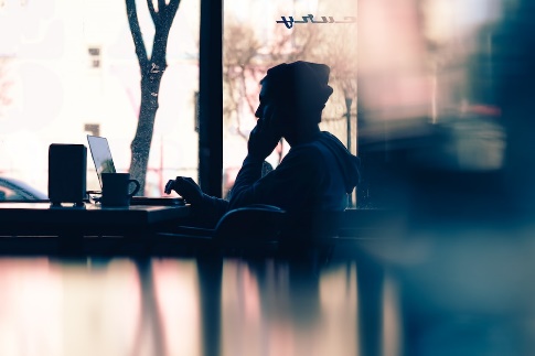 Adolescent Conformity and Groupthink on Social Media